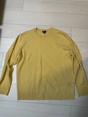 유니클로 UNIQLO 캐시미어 니트 스웨터