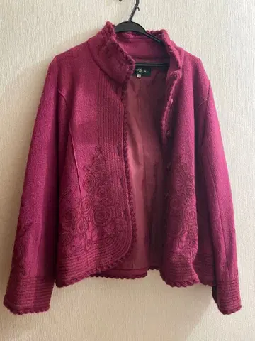 장미빛 인생 고급 모델 와인 레드 꽃무늬 자수 자켓 L 사이즈