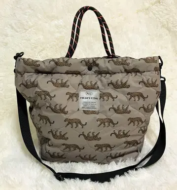 KiU x FREAK'S STORE 레오파드 무늬 퀼팅 토트백