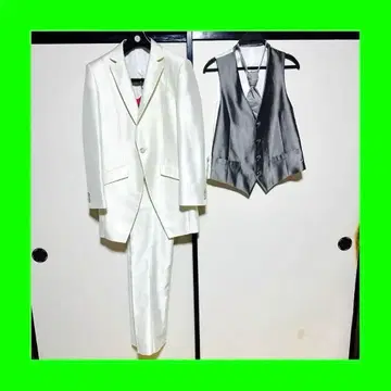 턱시도 쓰리피스 사이즈 L 사이즈감 조절 부착 결혼식/행사