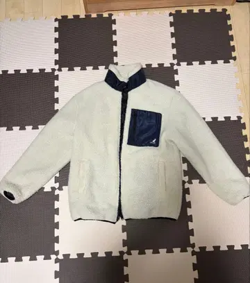 화이트 플리스 자켓