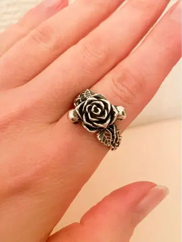 DEAL DESIGN 장미와 해골 모티브 실버 반지