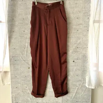 KBF 팬츠 슬랙스 새틴 원단 와인 레드 새상품급 포멀