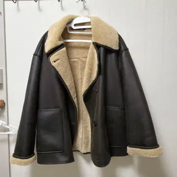 무스탕 코트 다크 브라운