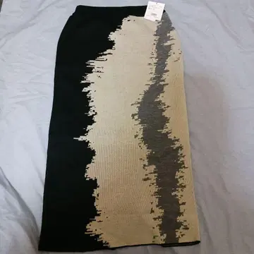 택 포함 새상품 OSMOSIS 블랙 x 그레이 롱 스커트 오피스 캐주얼