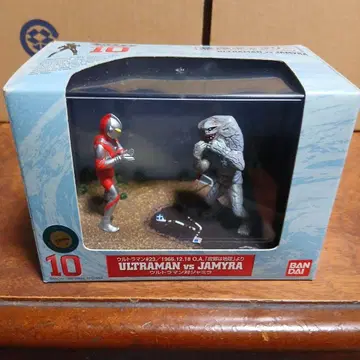 특촬물 갤러리 울트라맨 vs 자밀라 피규어 세트