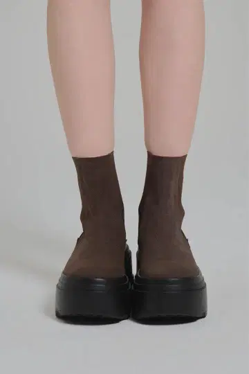 THE TOE Alter Short Boots