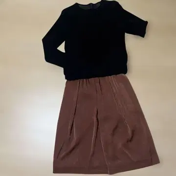 노리즈 긴팔 셔츠 무릎 기장 스커트