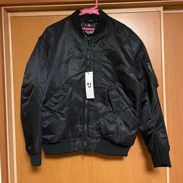 새상품 유니클로 +J 하이브리드 다운 오버사이즈 MA-1 블루종 M사이