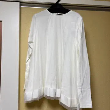 야마다야 미사용 새상품 화이트 긴팔 상의