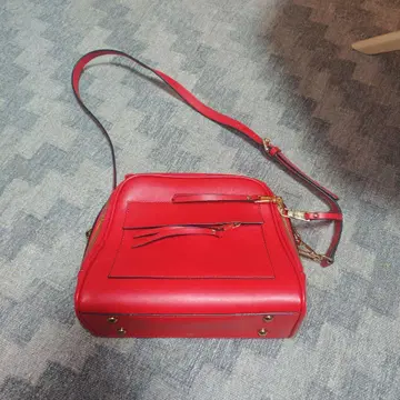 가죽제 레드 숄더백 빨간색 천연 가죽