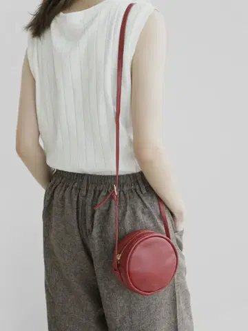 새상품 미사용 야마다야 FIKA 서클백 양가죽