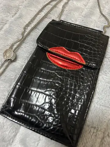 크로커다일 패턴 스마트폰 숄더백 블랙 빔즈 BEAMS