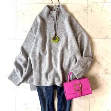 새상품급 자유구 [빅 사이즈 44] 울 캐시미어 하이넥 니트 슬릿 워셔블