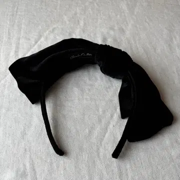 리본 머리띠 제니퍼 오우렛 블랙 블랙