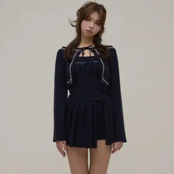 andmary 제니 라인 니트 세트업 네이비 스커트
