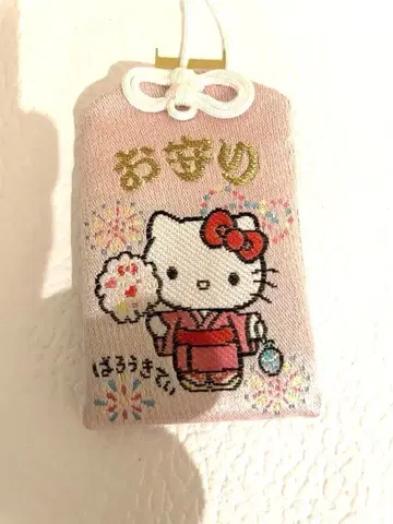 도고 신사 산리오 부적 건강 헬로키티