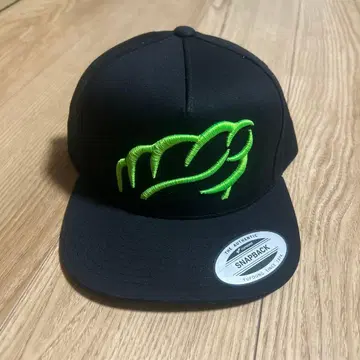 아보텍 Arbortec 모자