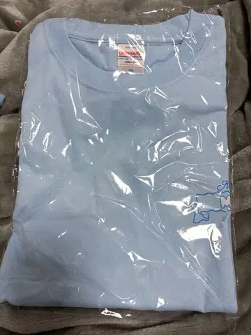 무지개 깃털 미니 티셔츠