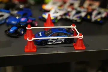 미니 사이즈 삼각형 콘 파일런 토미카용 수납 케이스 포함