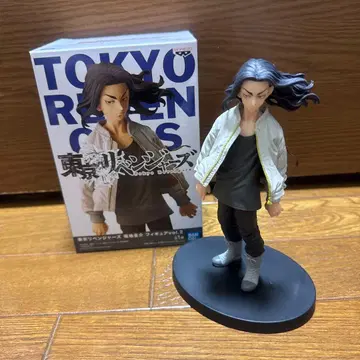 도쿄 리벤저스 바지 케이스케 피규어