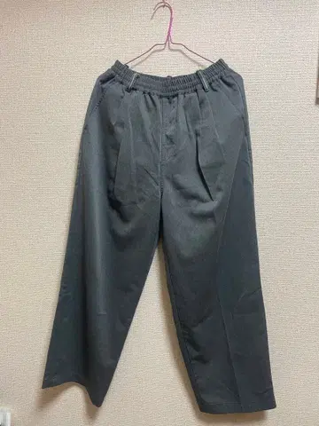 HUF 그레이 슬랙스