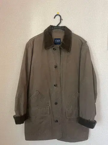 GAP 브라운 커버올 L 사이즈