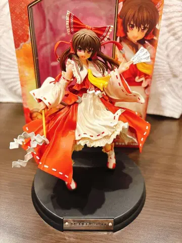 하쿠레이 레이무 코린도 버전 피규어