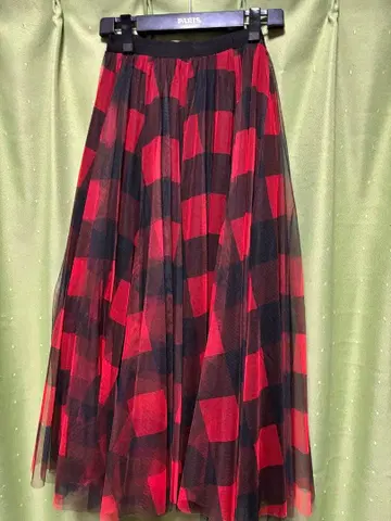 새상품급 샤샤 스커트