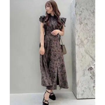 dazzlin 블라우스 & 스커트