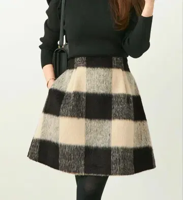 Liala x PG 기모 체크 사다리꼴 스커트