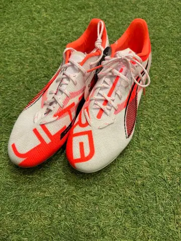 PUMA 스파이크 울트라5 프로 HG/AG 28cm 미사용 새상품