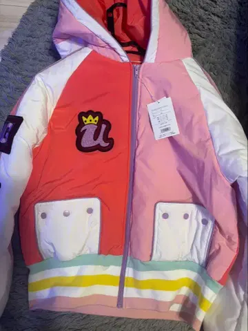 [ 택 포함 새상품 ] ONE PIECE FILM RED 우타 다운 자켓