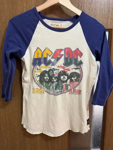 TRUNKSHOW AC/DC 래글런 슬리브 티셔츠