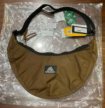 GREGORY 숄더백 다크 브라운