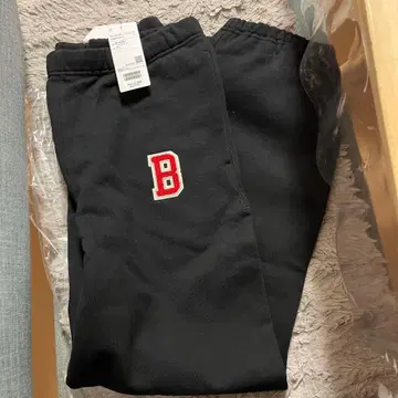 BEAMS 새상품 블랙 스웨트 팬츠 XL