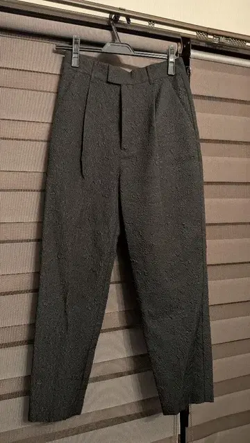 CLOVE 야마다야 팬츠