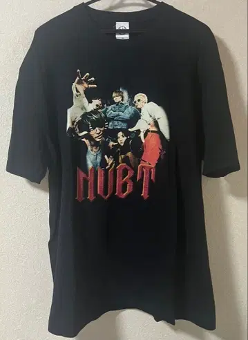 Novelbright 티셔츠