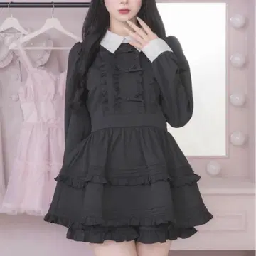 Pium 프릴 리본 카라 부착 셋업 블랙