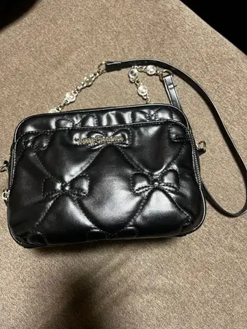 Honey Cinnamon 리본 퀼팅 숄더백