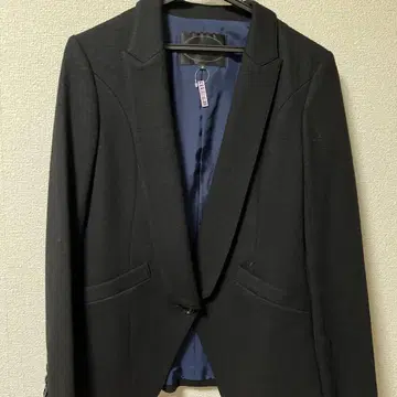 UNTITLED 블랙 테일러드 자켓