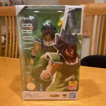드래곤볼 S.H.피규아트 브로리-초- 미개봉 새상품