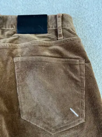 새터데이즈 NYC 브라운 코듀로이 팬츠