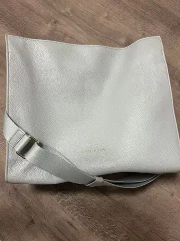 콜한 라이트 그레이 토트백 숄더 포함