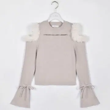 evelyn 퍼 비쥬 페플럼 니트