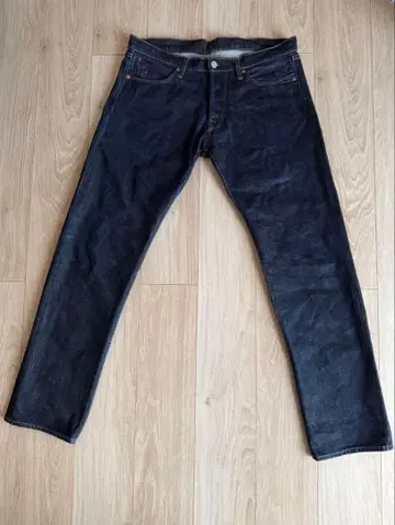 TRAMAROSSA 셀비지 데님