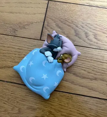 톰과 제리 피규어 시크릿