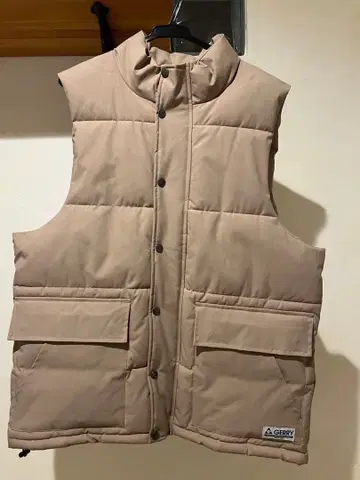 베이지 다운 베스트 2 포켓