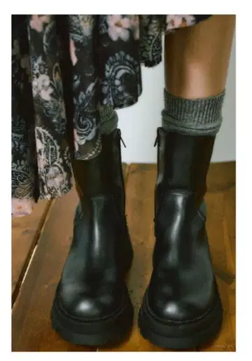 ZARA 사이드 고어 부츠 38