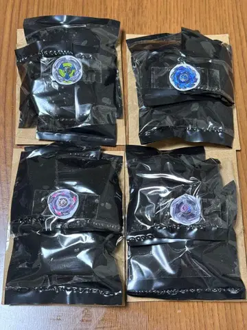 베이블레이드 X 랜덤 부스터 vol.8 4종 세트